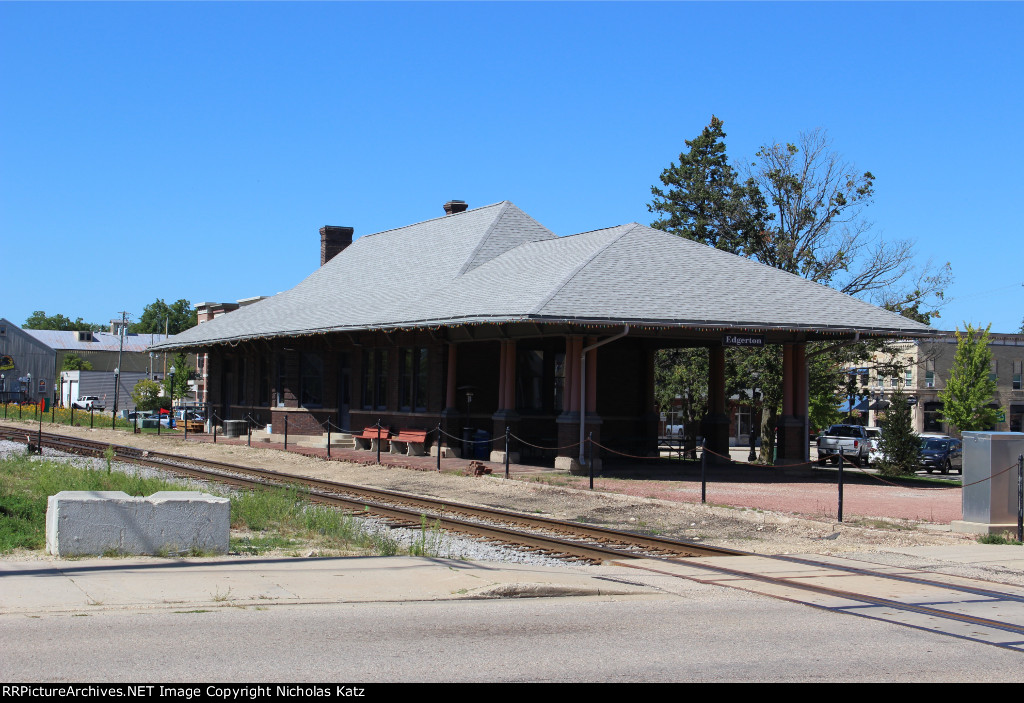 Edgerton MILW Depot